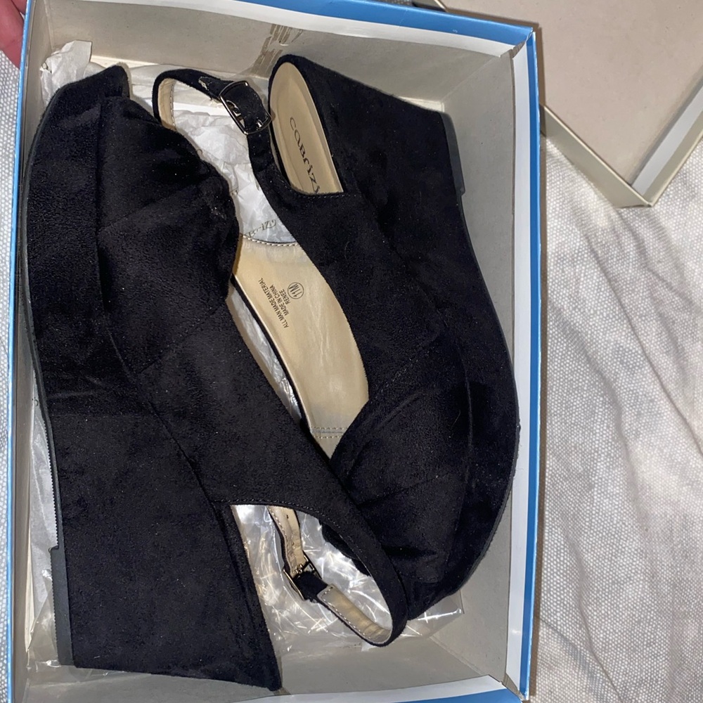 Cabrizi Black Women's Sandals - Picture 5 of 7